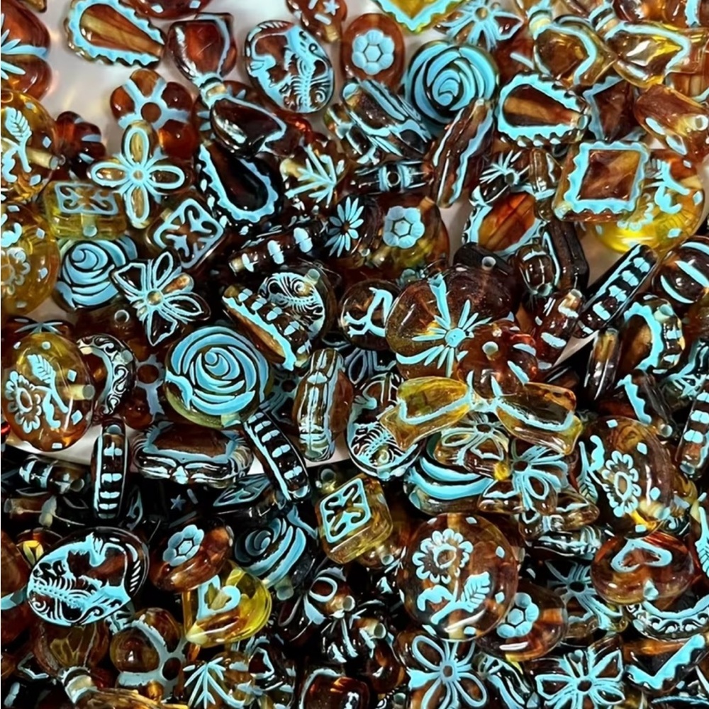 CRAFTS - 30g Assorted Colorful Amber Style Glass Beads Mix Jewelry